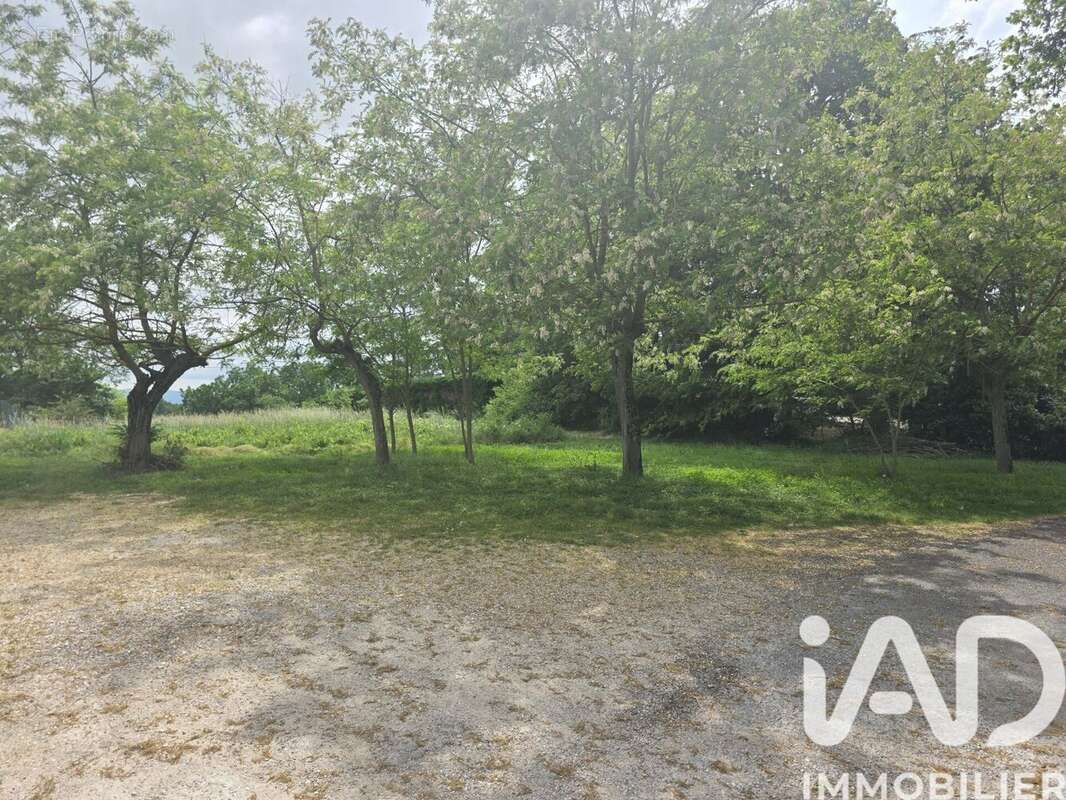 Terrain 2054 m² à Cambounet-Sur-Le-Sor  - photo 6