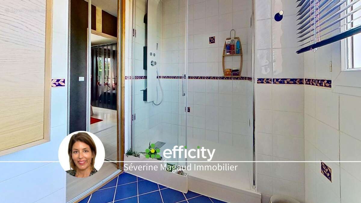 Maison à PONTCHARRA-SUR-TURDINE