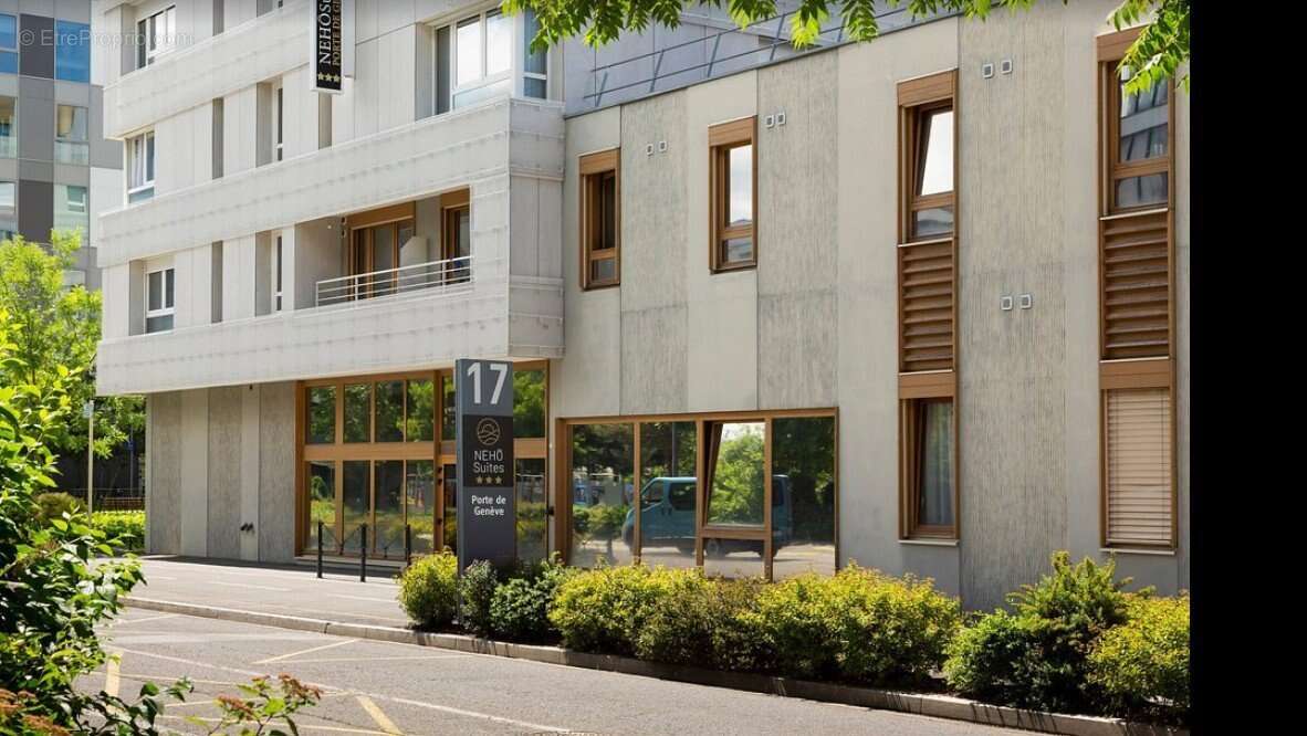 INVESTISSEMENT LOCATIF  ANNEMASSE  Résidence de Tourisme Nehô Suites  Porte de Genève  6,98 % de rentabilité - photo 8