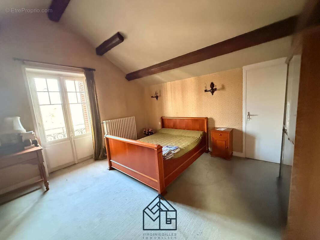 Maison à RIORGES