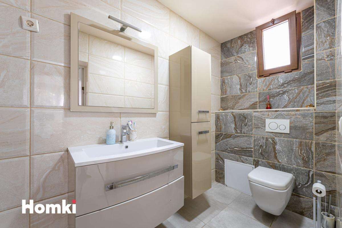 Appartement à MARSEILLE-13E