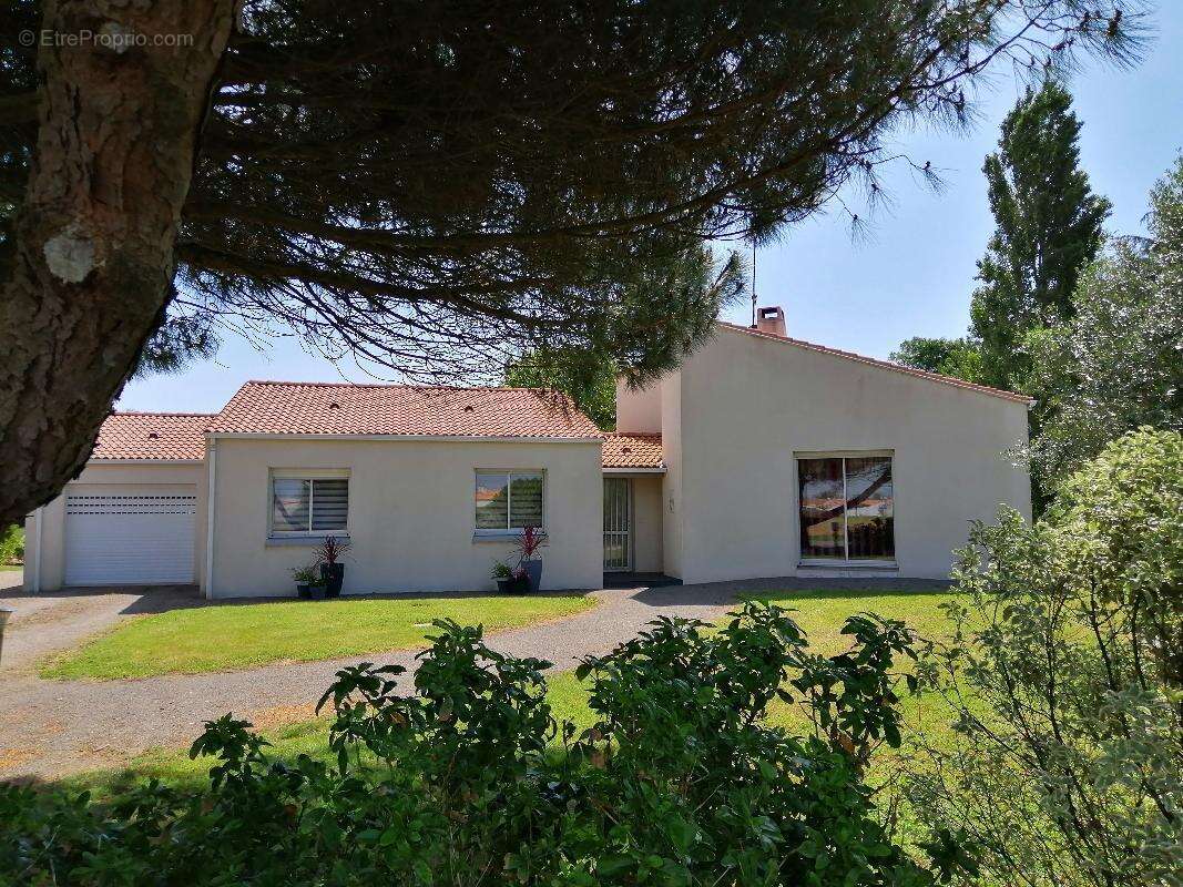 Maison à LONGEVILLE-SUR-MER
