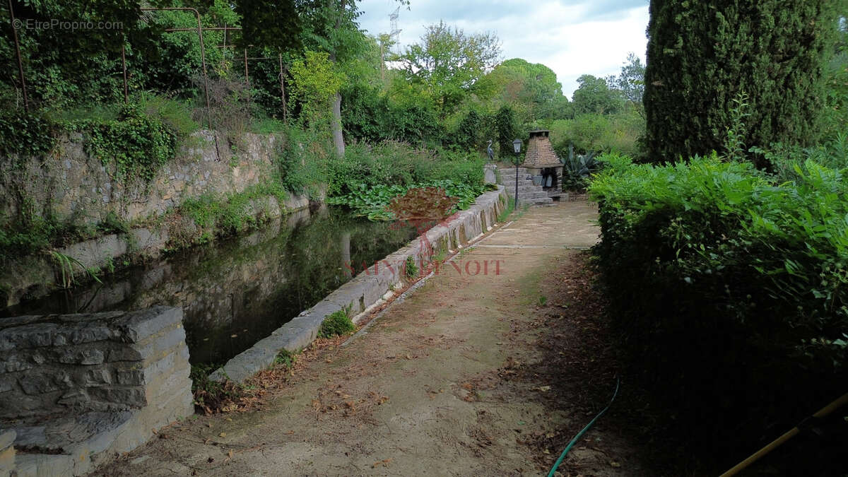 LE POUGET Propriété Agricole de 21143 m2 avec tennis et piscine et terrain de pétanque. - photo 55