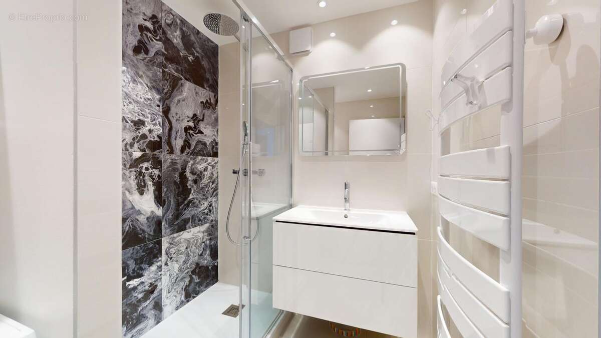 Appartement à LYON-6E