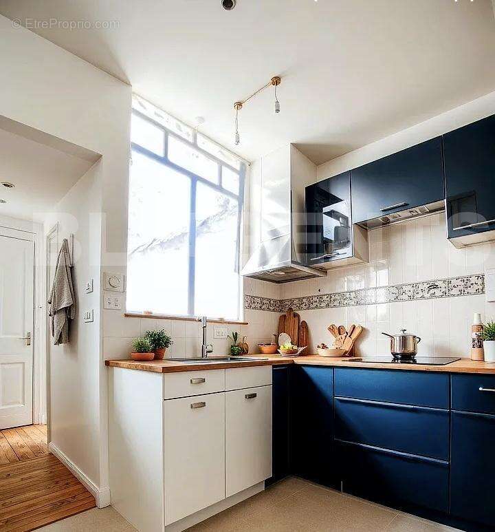 hoqi-01381f92227d4de3becc9dfd2795b452 2 - Maison à CROIX