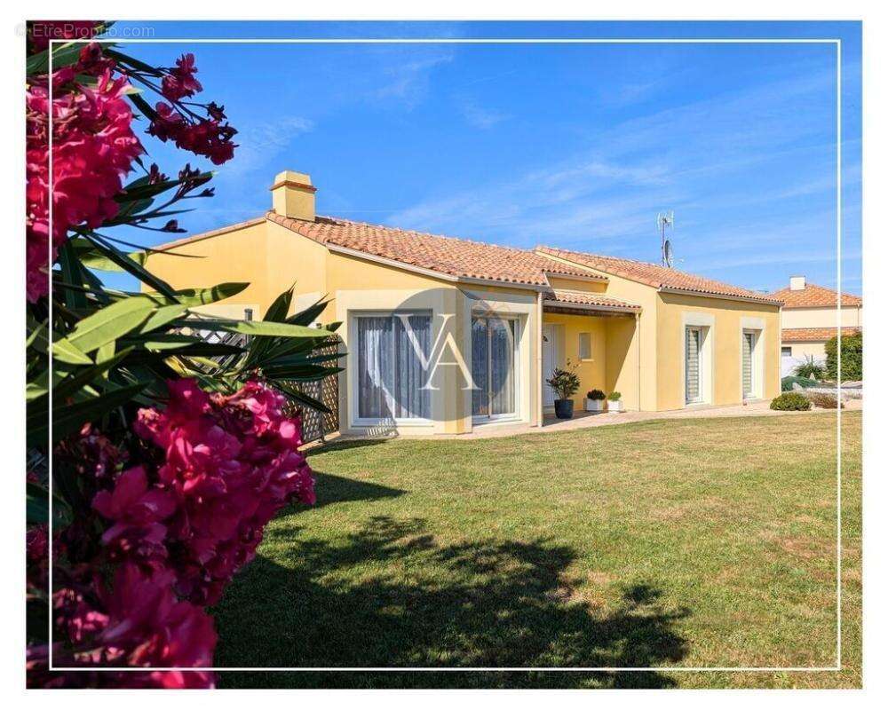 Tharon-Plage – maison de plain-pied, 113 m² - photo 2