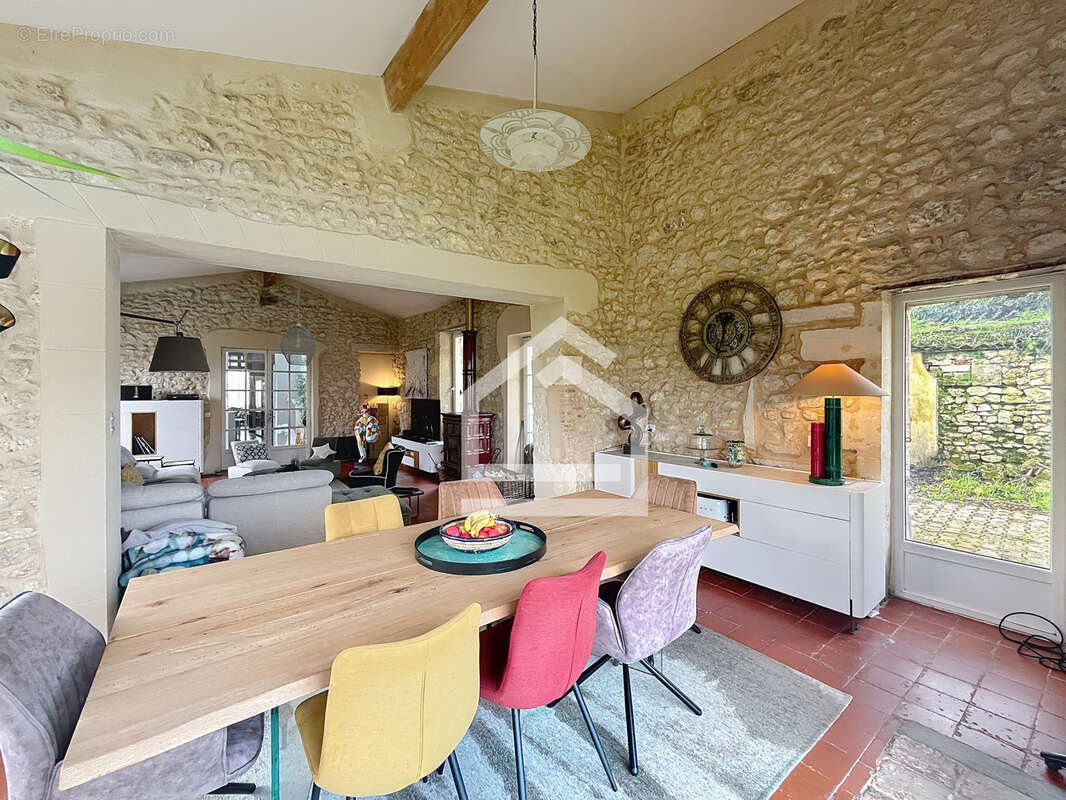Maison à SAINT-LAURENT-MEDOC