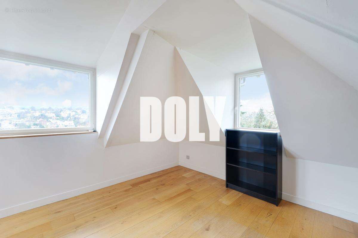 Maison à SAINT-CLOUD