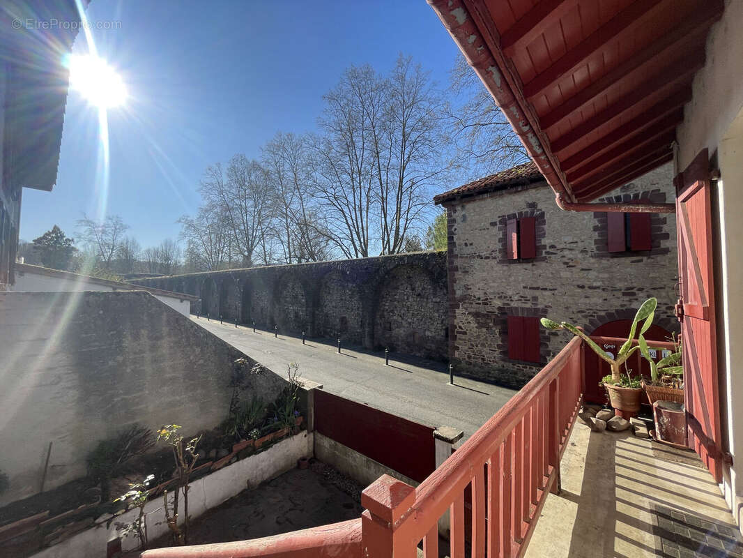 Photo 2 - Maison à SAINT-JEAN-PIED-DE-PORT