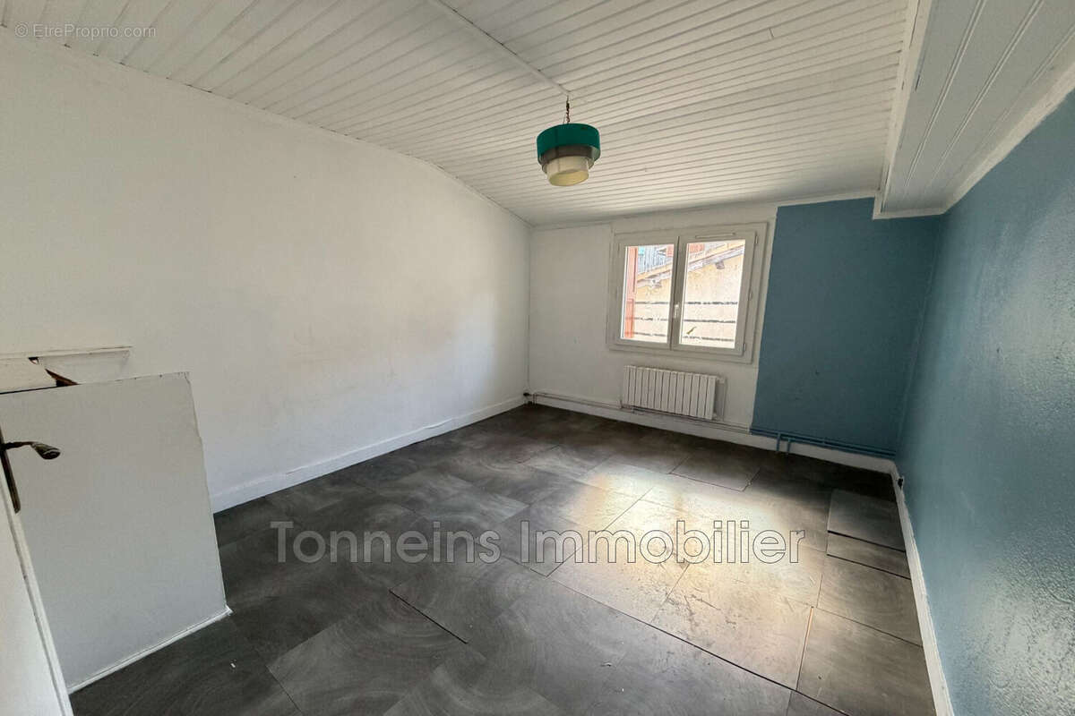 Maison à TONNEINS