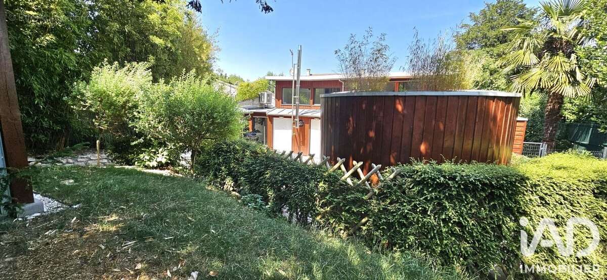 Maison 182 m² à Domont  - photo 2