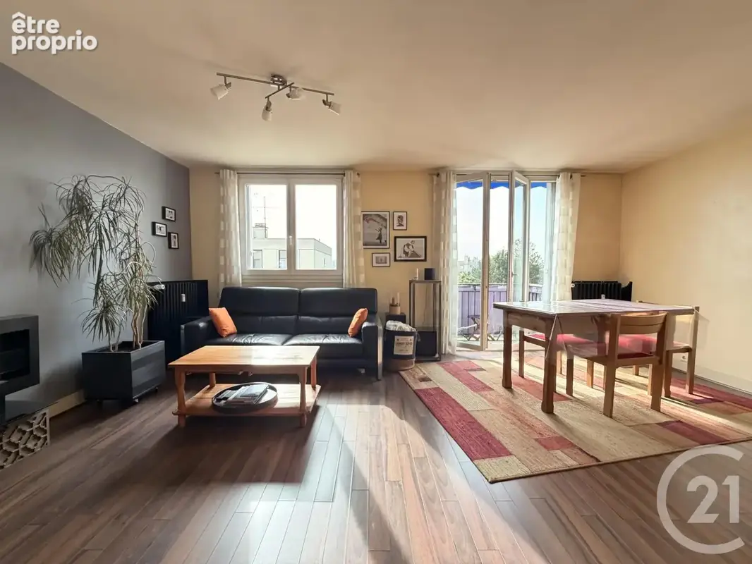 Appartement 4 pièces 70 m² à vendre à Saint-Maur-Des-Fosses (94100) - photo 3