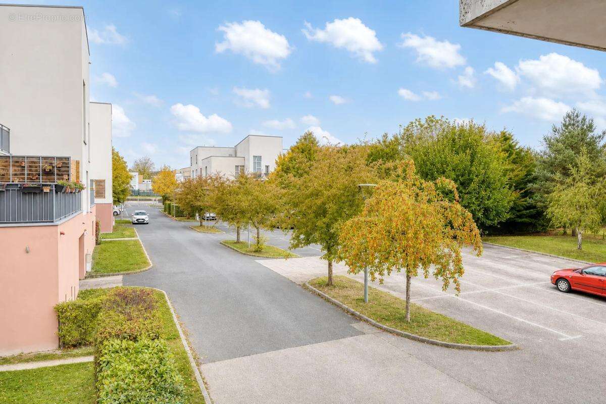Appartement à VAL-DE-REUIL