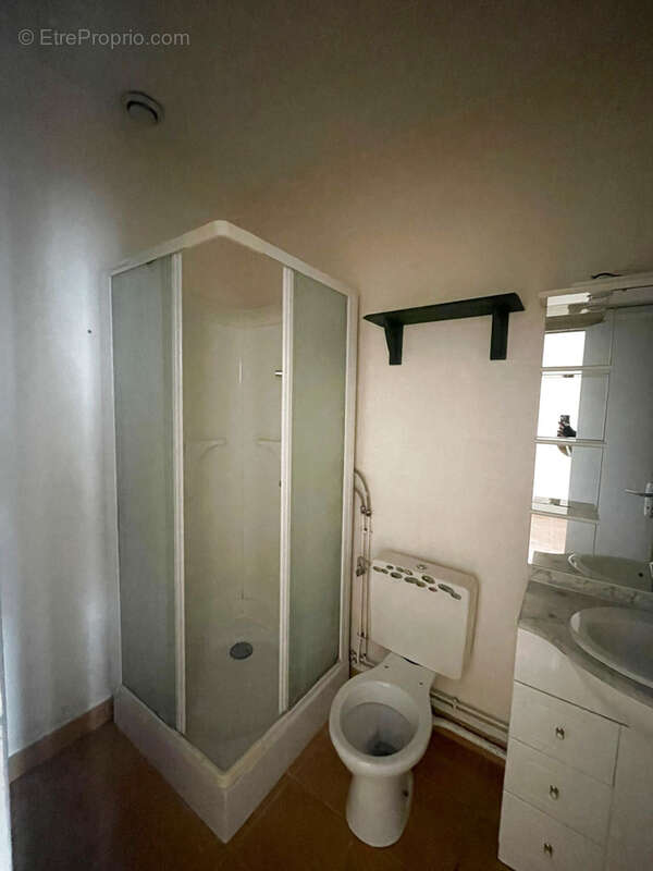 Appartement à SAINT-JEAN-DE-LA-RUELLE