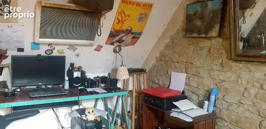 A 5km des commodités, Maison XIX ème typiquement Quercynoise en pierre sur 400m2 de jardin - photo 8