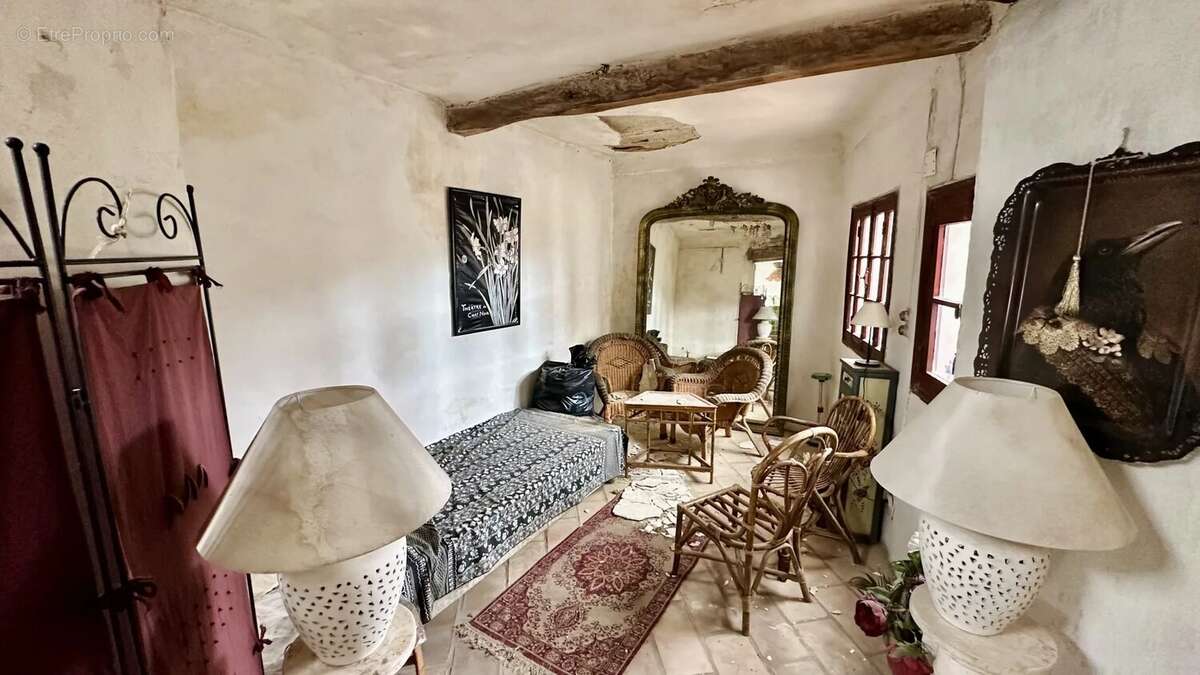 Maison à CAGNES-SUR-MER
