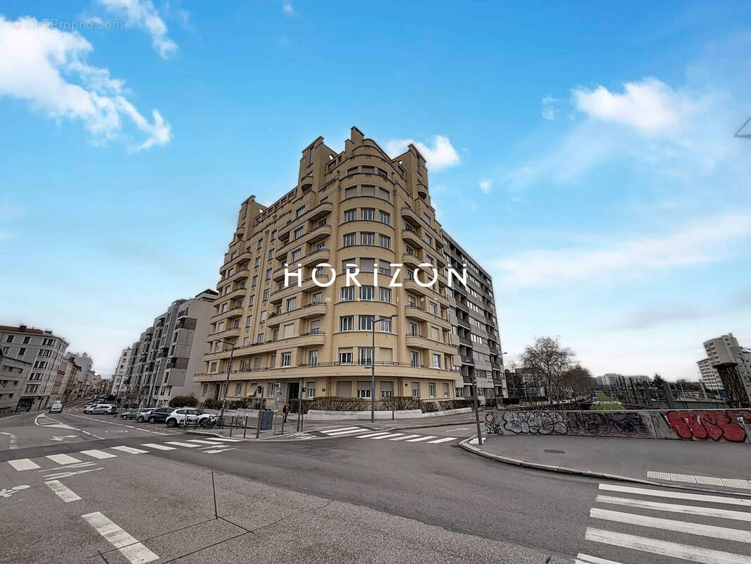 Appartement à LYON-8E