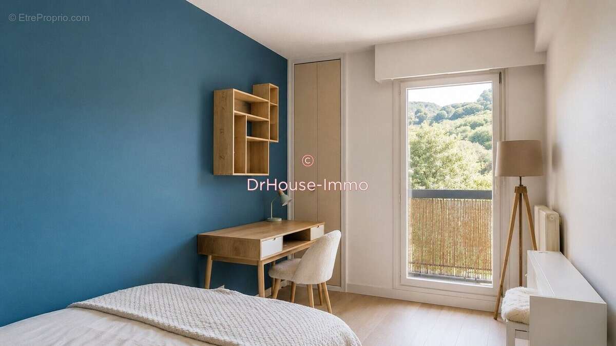 Appartement à CAGNES-SUR-MER