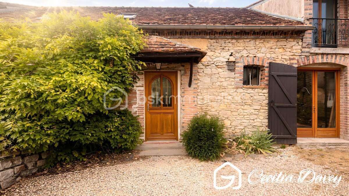 Maison à SAINT-VALERIEN