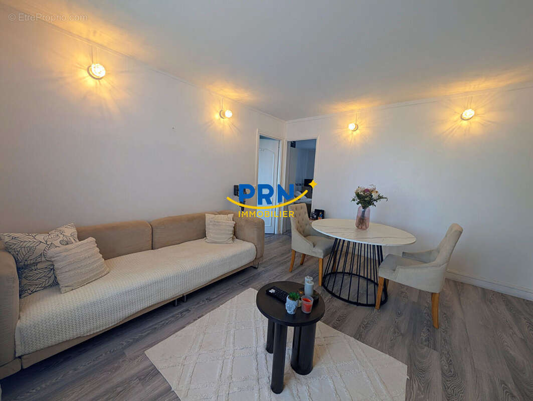 Appartement à VITRY-SUR-SEINE