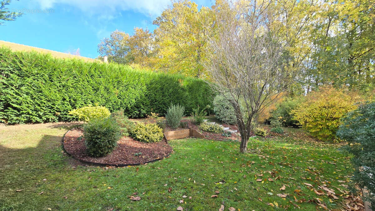 Maison à FORGES-LES-BAINS