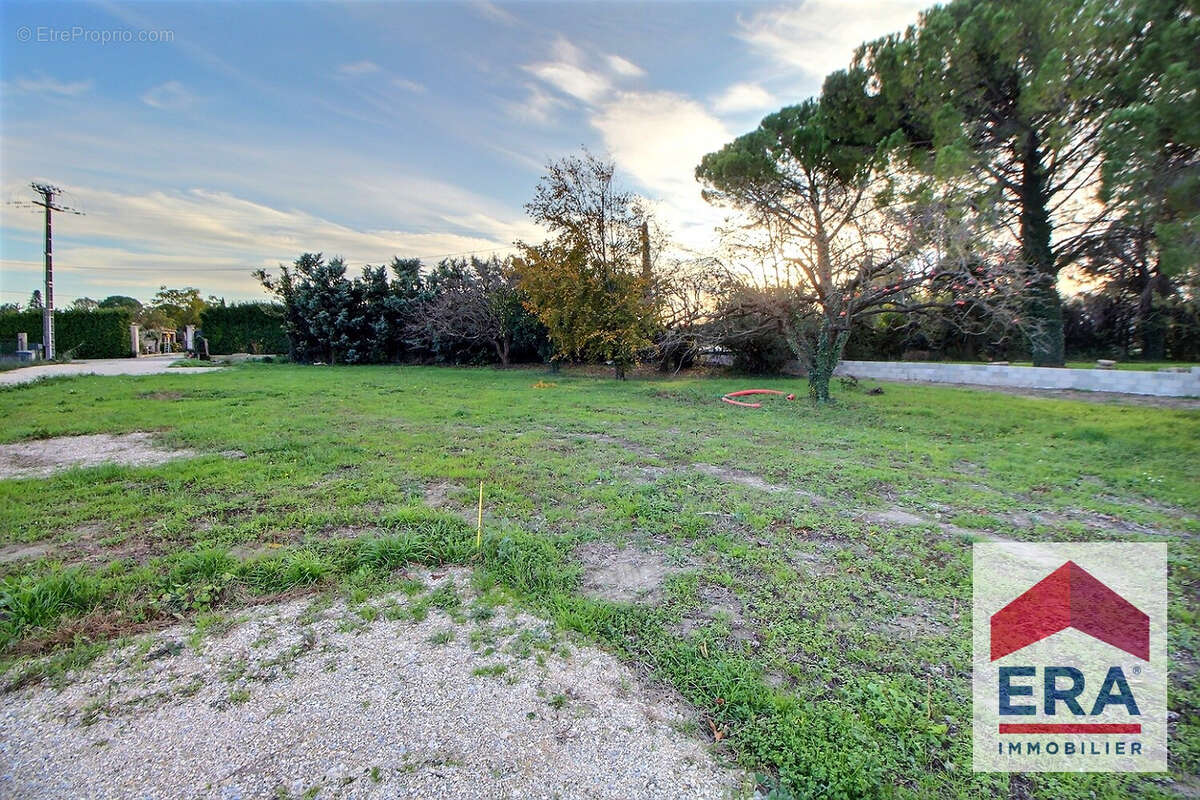 Terrain à MONDRAGON