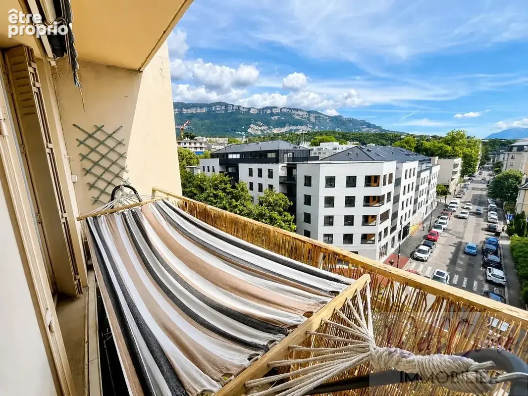 Appartement T3 de 73m² au 5ème étage SUD + cave à Aix-les-Bains - photo 4