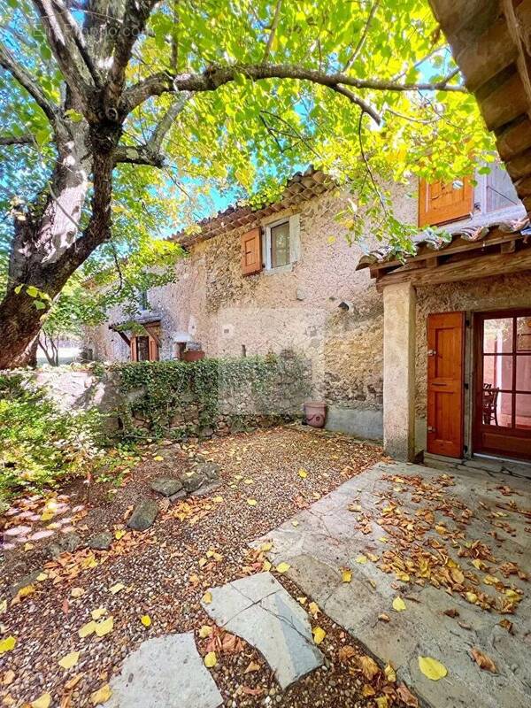 Maison à LASALLE