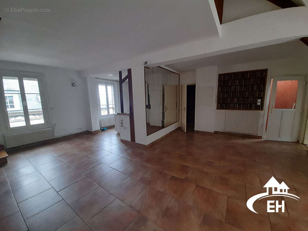 Maison à L&#039;AIGLE