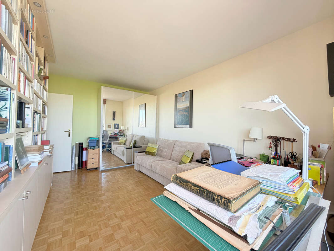 Appartement à RUEIL-MALMAISON