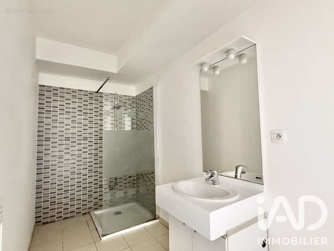 Appartement 44 m² à Chilly-Mazarin  - photo 8