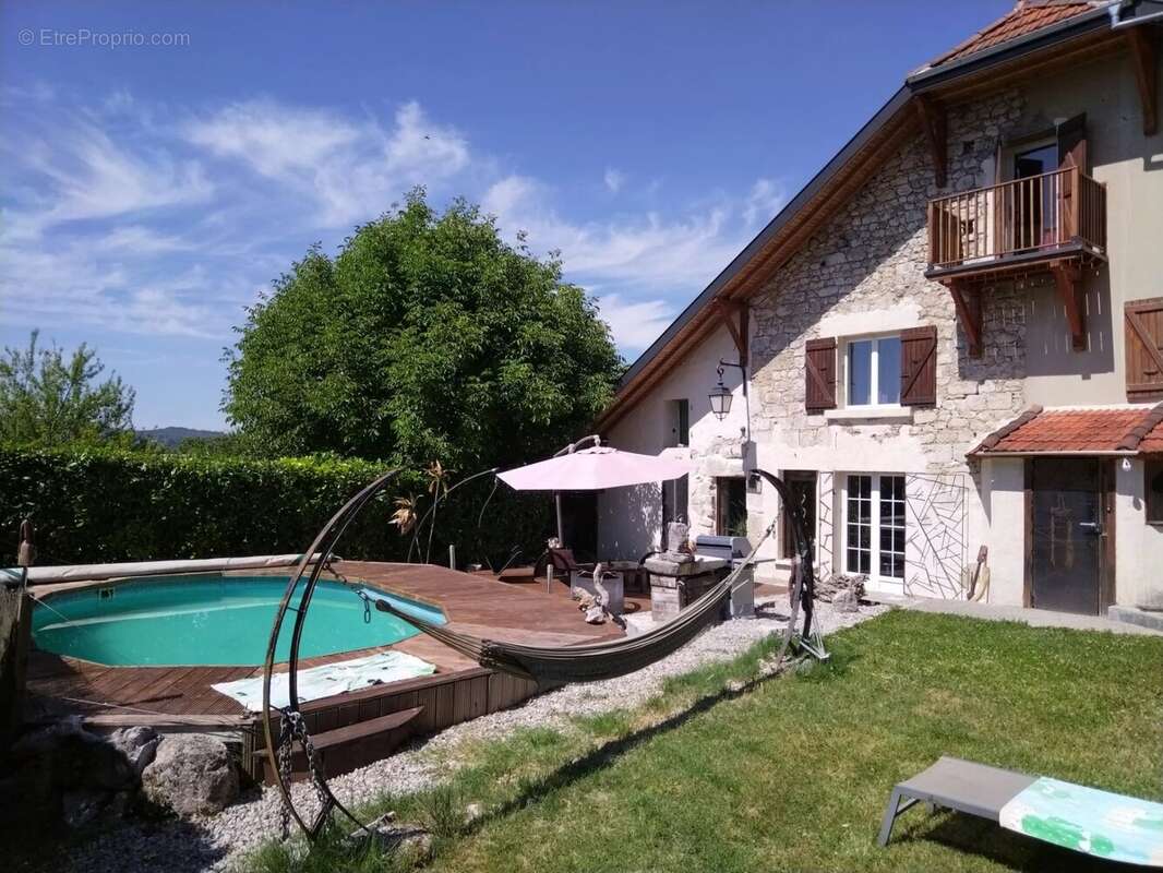 Maison à CULOZ