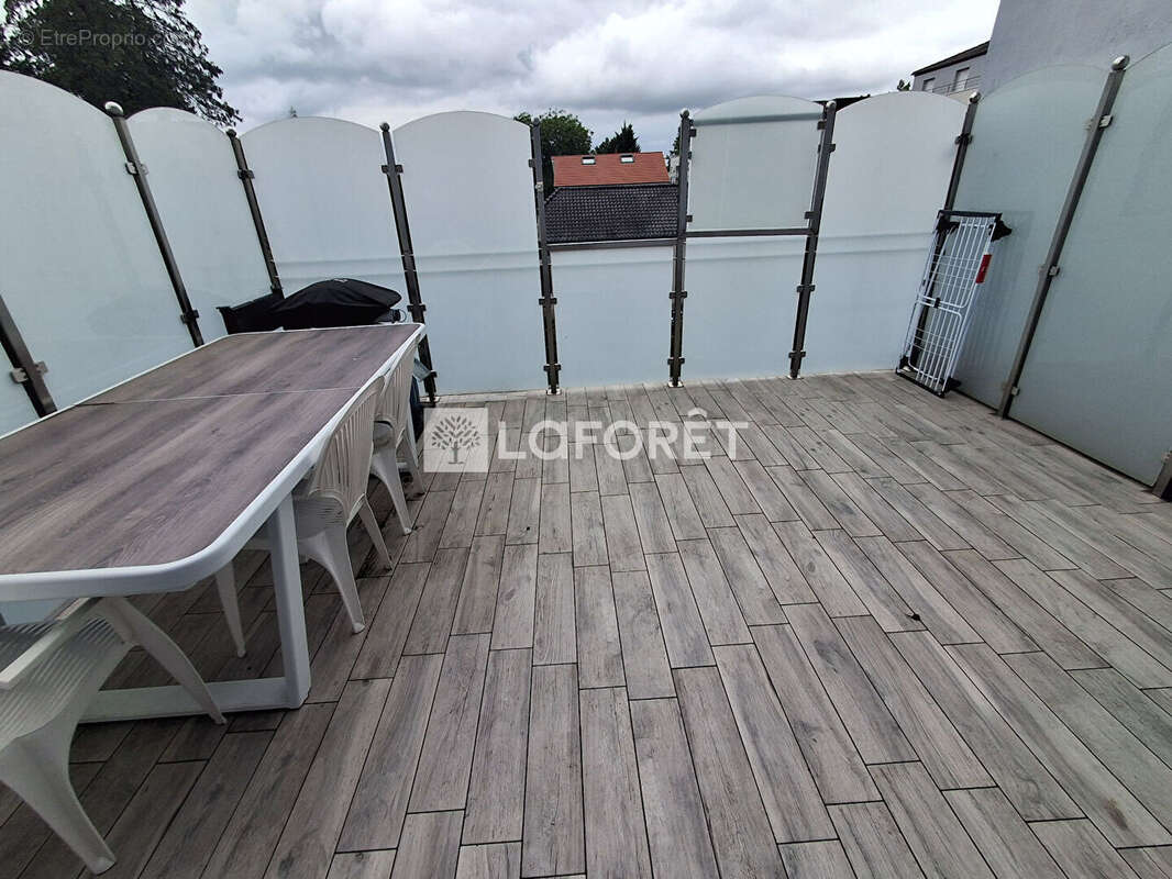 Appartement Yutz 5 pièce(s) 119 m2 - photo 3