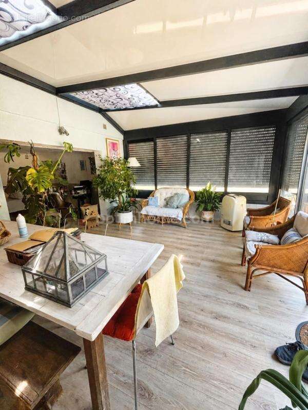  Maison de caractère 189 m² – 4/5 chambres – Jardin – Quartier Saint-Cybard à Angoulême  - photo 14