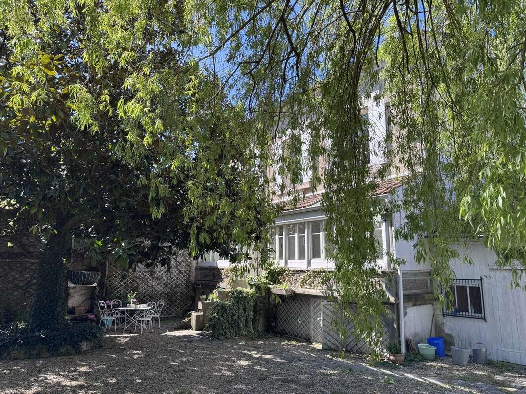 Maison à JARNAC