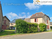 Maison à BUXIERES-SOUS-MONTAIGUT