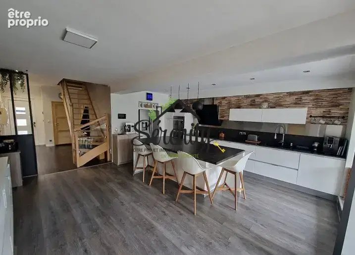 Maison 3 pièces 112 m² à vendre à Loos (59120) - photo 2