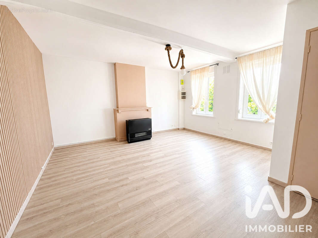 Maison 80 m² à Mons-En-Pevele  - photo 3