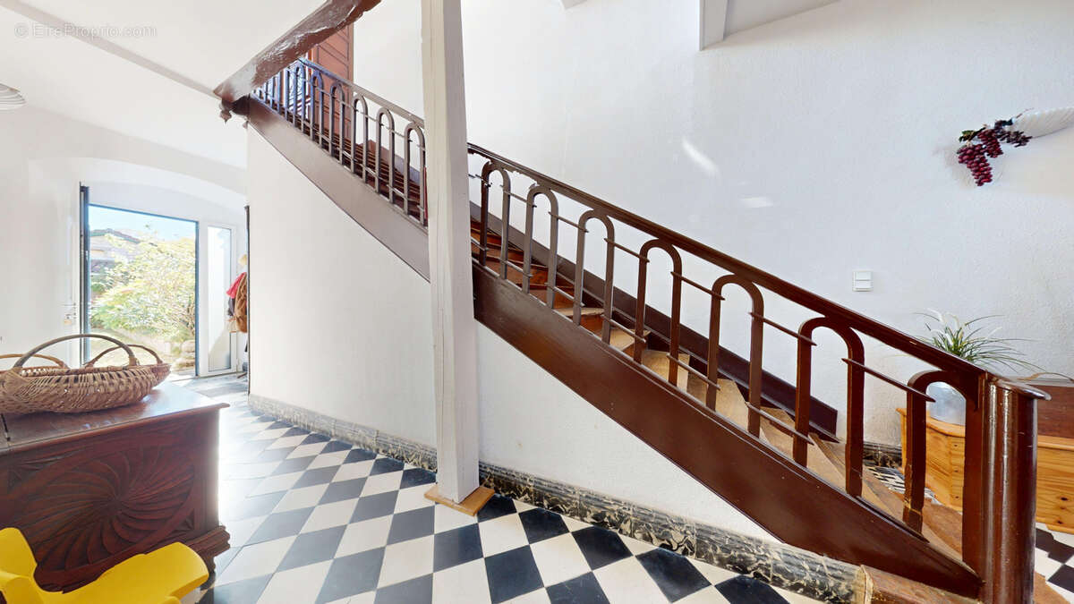 Maison à LOURES-BAROUSSE