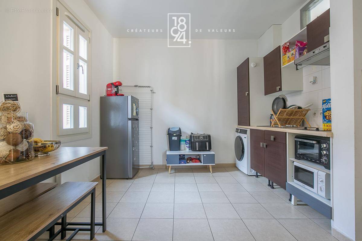 Appartement à MARSEILLE-13E