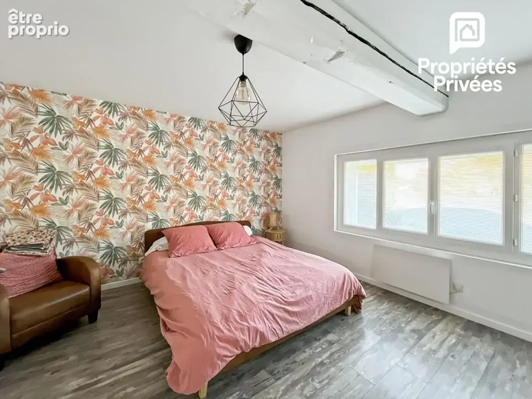 Maison rénovée, 5 chambres, garage avec piscine sur 3 000 m² - photo 4