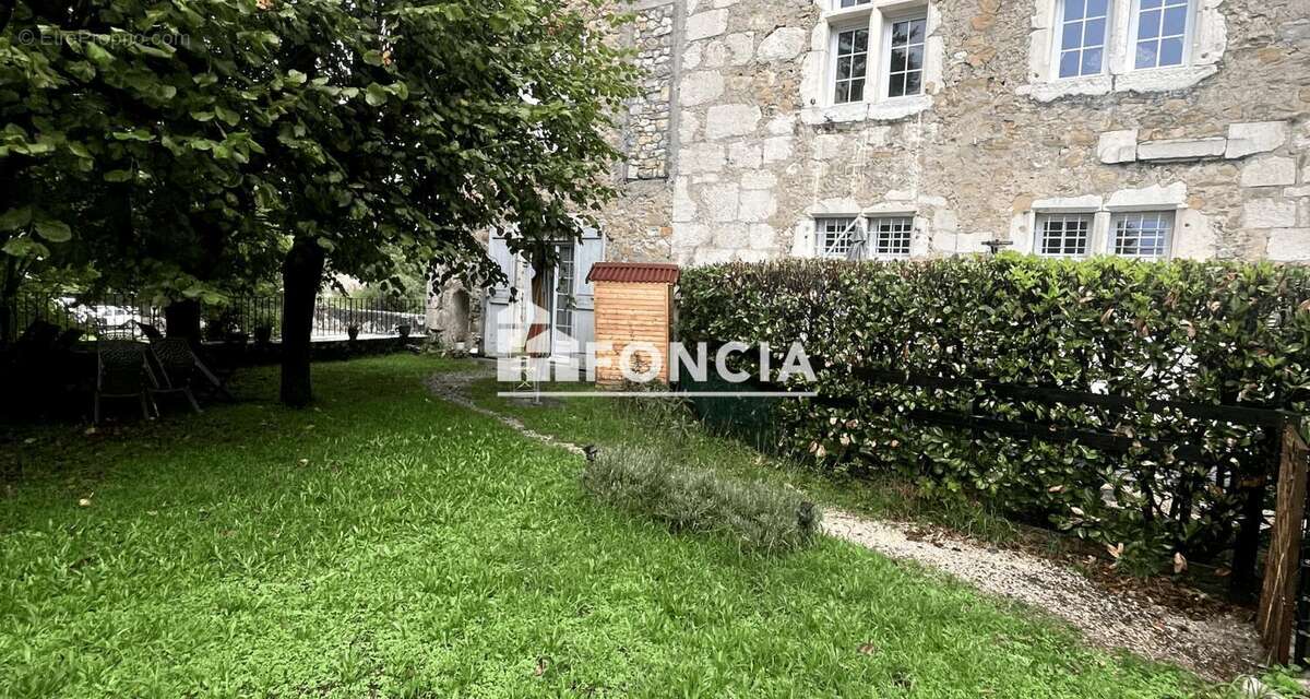 Appartement à VARCES-ALLIERES-ET-RISSET