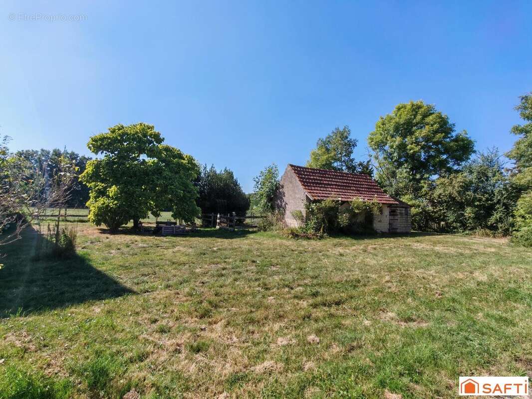 Photo 3 - Maison à LA CHAPELLE-SAINT-SAUVEUR