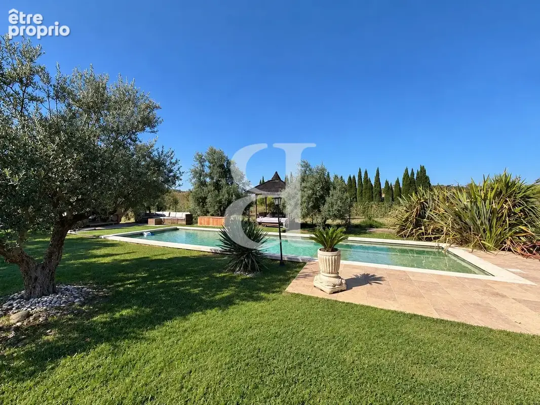 Maison 8 pièces 200 m² à vendre à Cheval-Blanc (84460) - photo 7