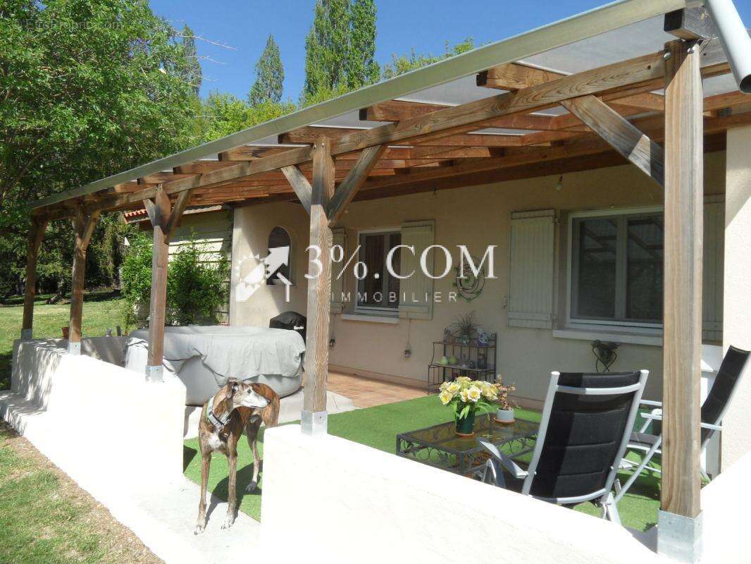 Maison de plain-pied de 105m2 sur parcelle de 3172m2 - photo 3