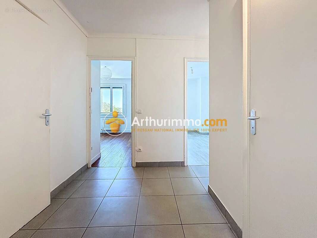 Appartement à LYON-9E