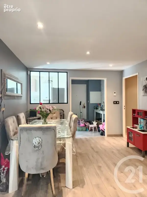 Appartement 68 m² à Villeurbanne  - photo 4