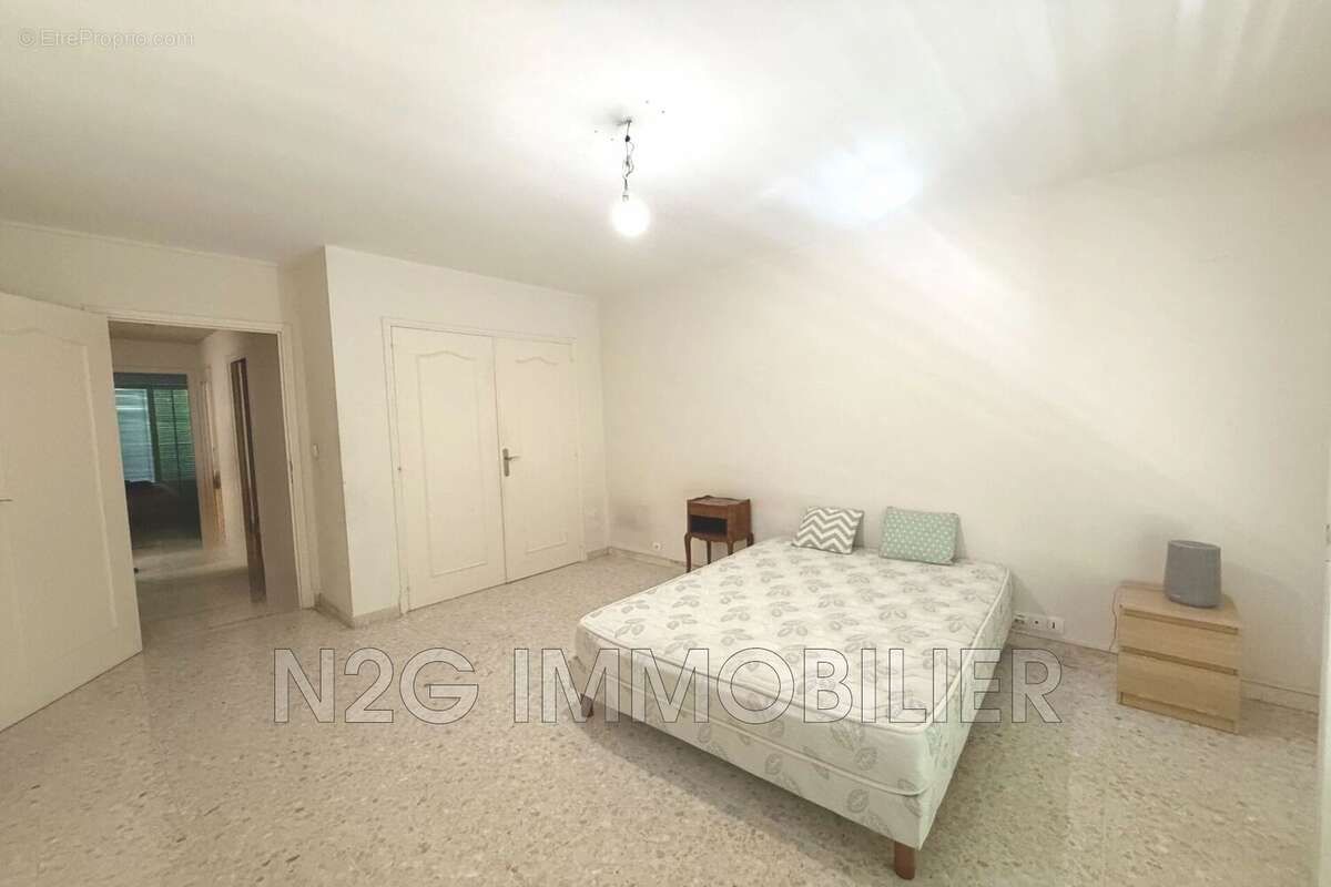 Appartement à LE CANNET