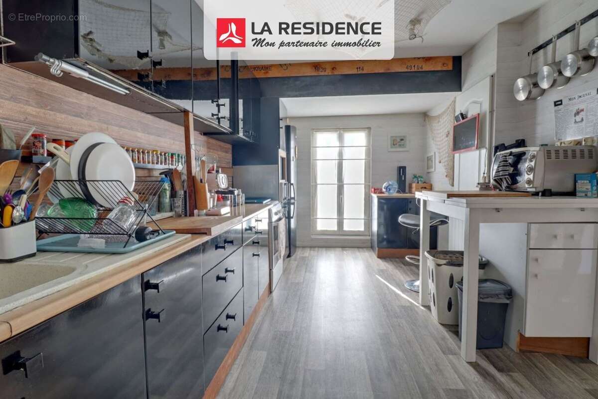 Maison 216 m² à Le Manoir  - photo 7