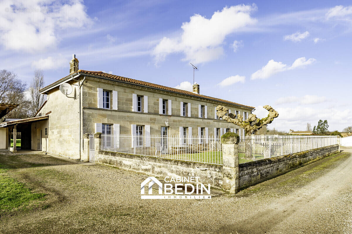 Maison à MARCENAIS